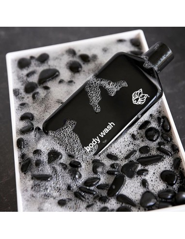 Black Wolf - Charcoal Body Wash - 300ml @ BarberKing.ca