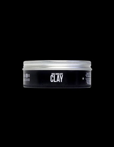 Uppercut Deluxe - Clay - 70g @ BarberKing.ca
